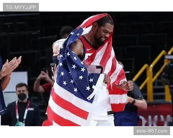 观点：随着内容分发渠道极度多元化，“NBA版权”的价值评估正从单纯转播费转向综合生态价值。